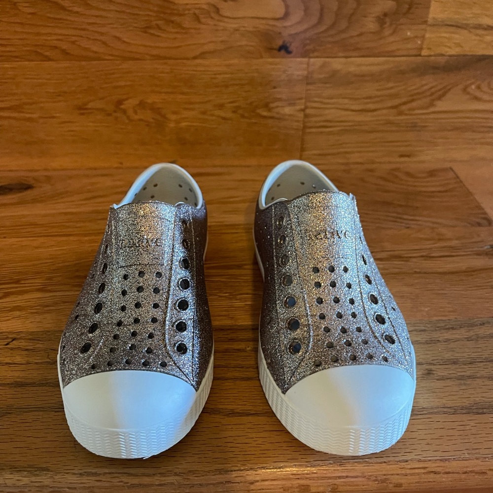 Native Jefferson Bling Glitter slip-on